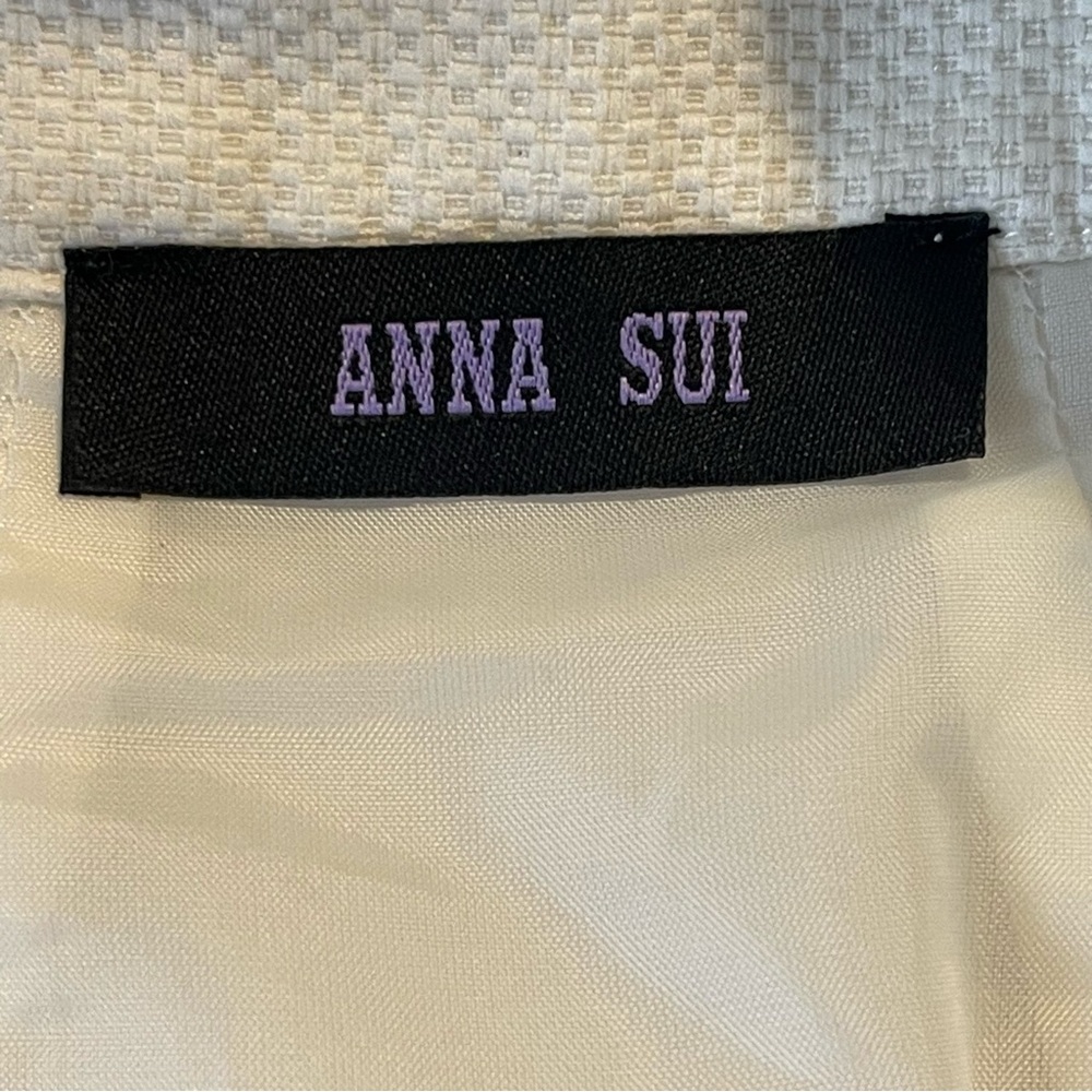Anna Sui White/Black/Pink Embroidered Floral Short Sleeve Swing Coat (6) - Picture 14 of 16